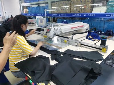 聽！南昌奮勇爭(zhēng)先的鏗鏘足音——服裝制造的崛起與創(chuàng)新
